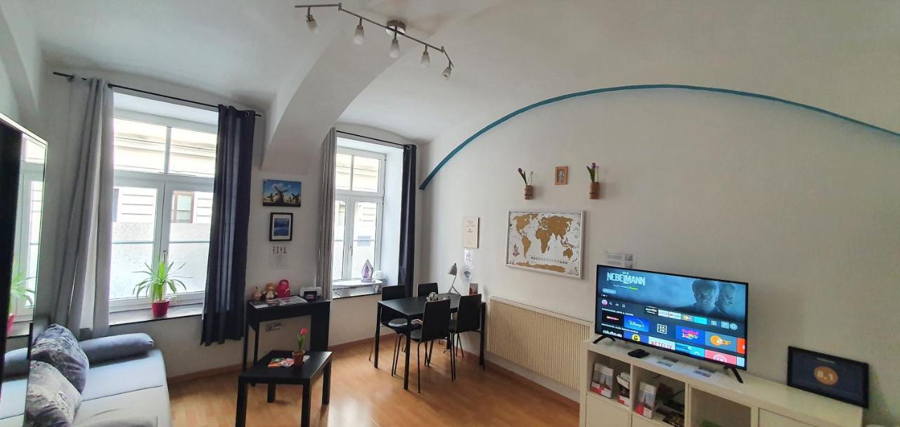 Msq Diana Vienna - 10 Min From City Center - Free Coffee And Tea - High Speed Internet Esterno foto