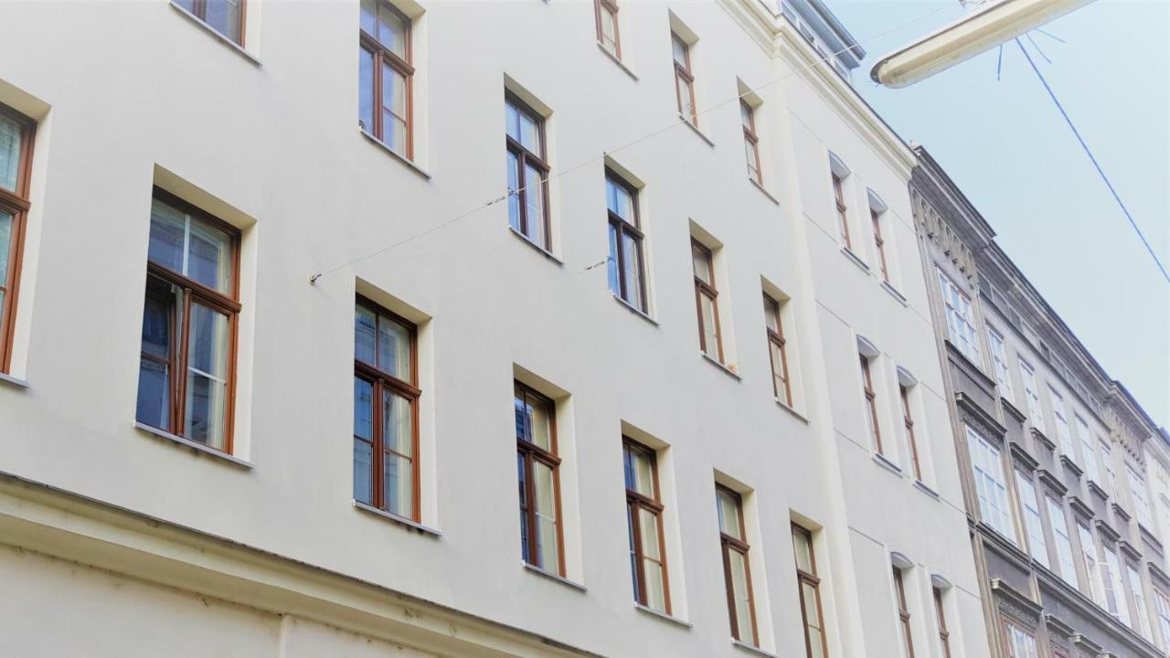 Appartamento Msq Diana Vienna - 10 Min From City Center - Free Coffee And Tea - High Speed Internet Esterno foto